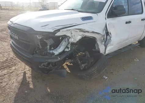 2024 Ram 1500 Tradesman 4X4 5'7 Box z USA, uszkodzony, nr VIN 1C6RRFGG7RN107783